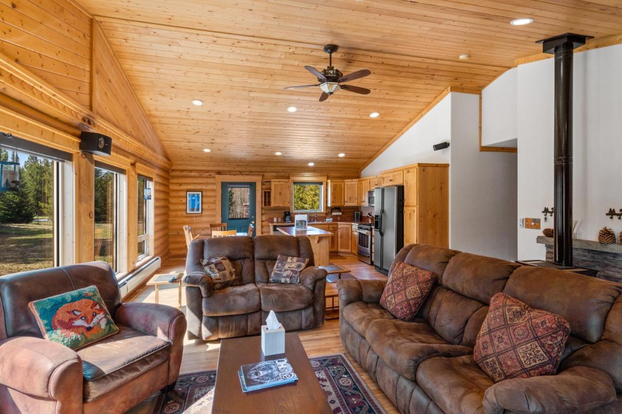 Lazy Fox Cabin West Yellowstone Exterior foto